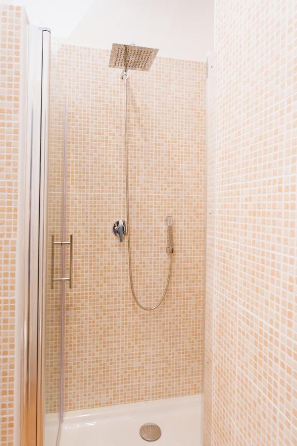 Apartamento Al Centro Di Napoli Exterior foto