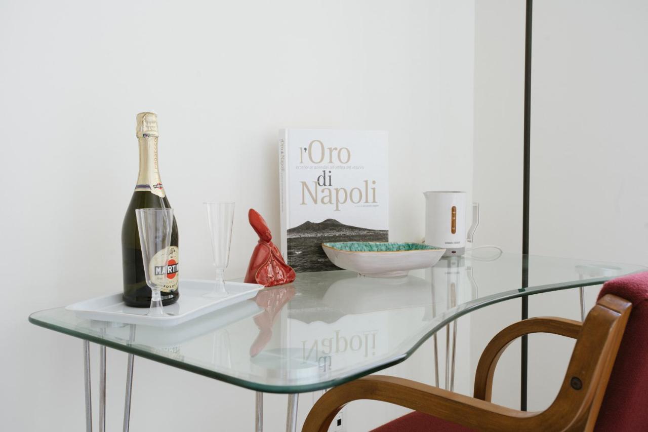 Apartamento Al Centro Di Napoli Exterior foto