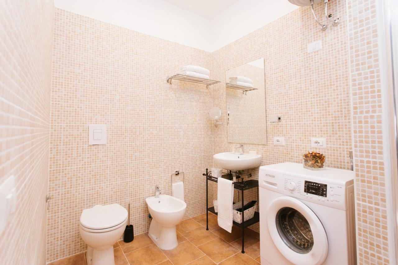 Apartamento Al Centro Di Napoli Exterior foto
